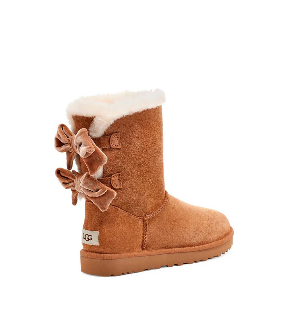 chestnut ugg boots with bows