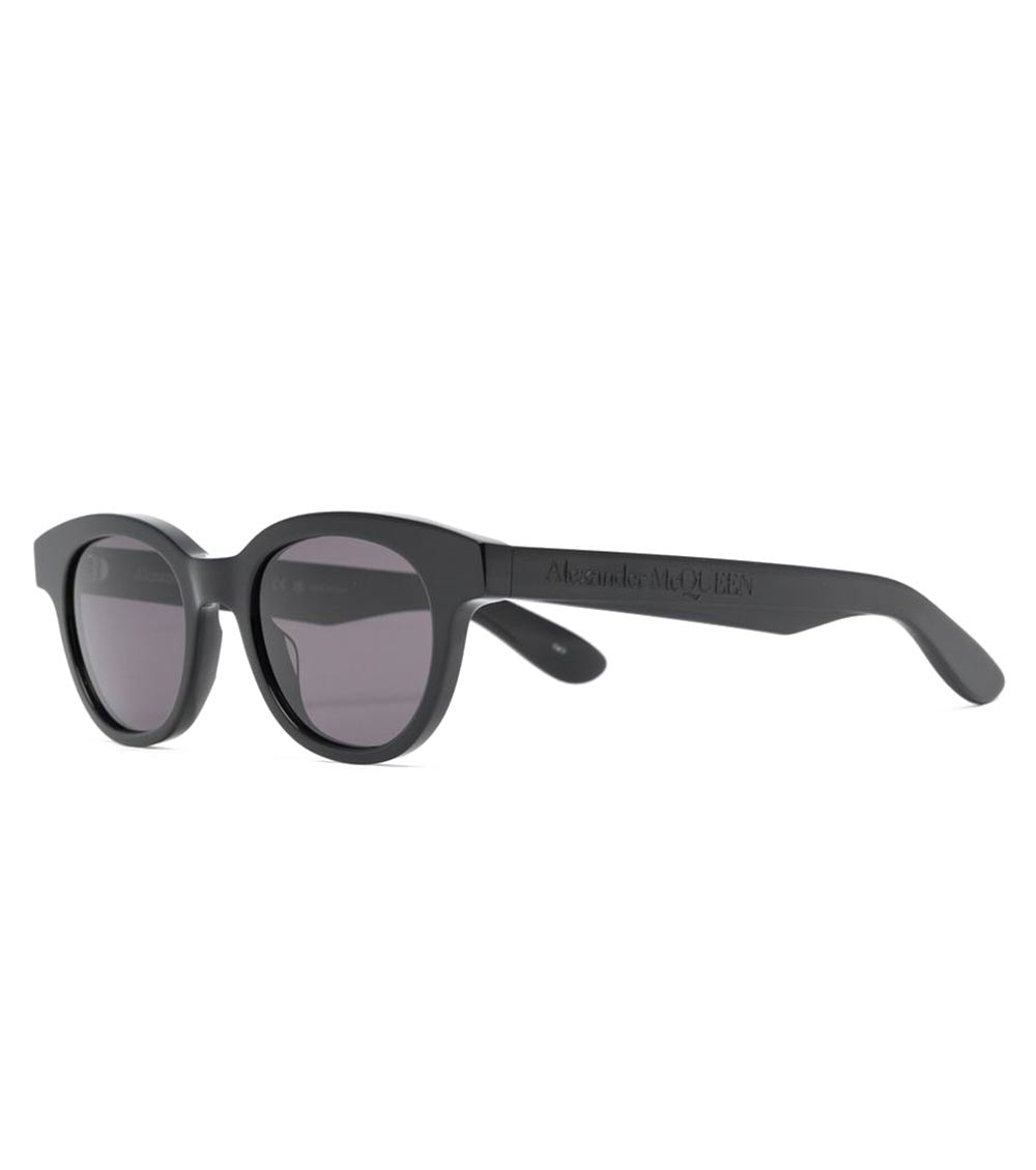 Trendy looking wayfarer sunglasses online | Specti