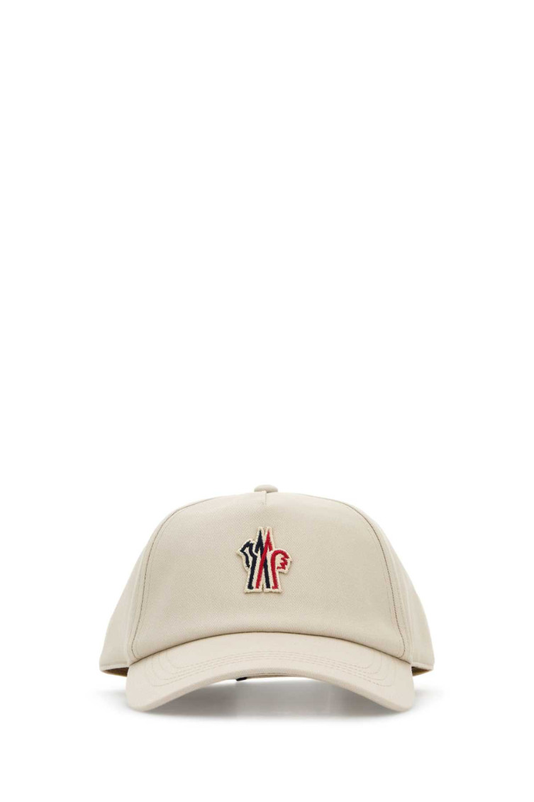 Moncler Cap In White