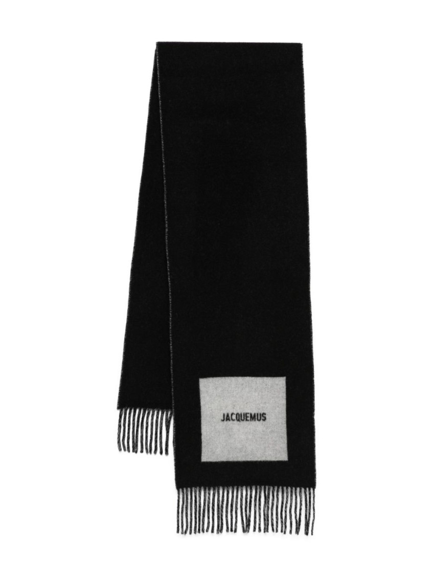 Jacquemus Square Fringe Rectangular Scarf In Black