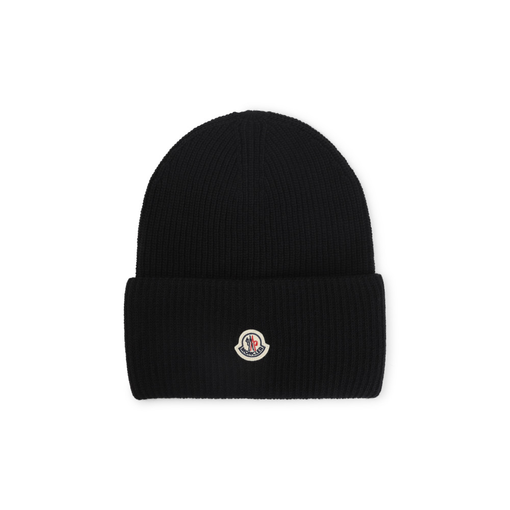 Moncler Ribbed Knit Carded Wool Beanie With Felt Logo Patch In Black