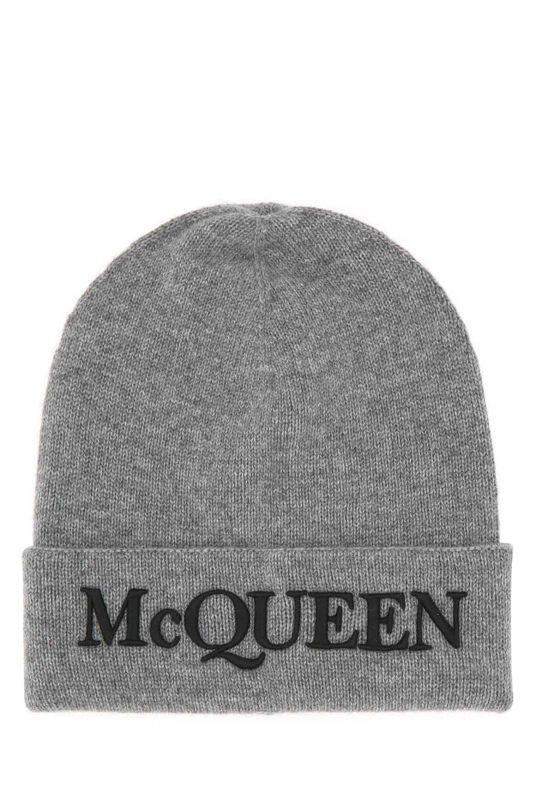 Alexander Mcqueen Logo Embroidered Cashmere Beanie In Gray