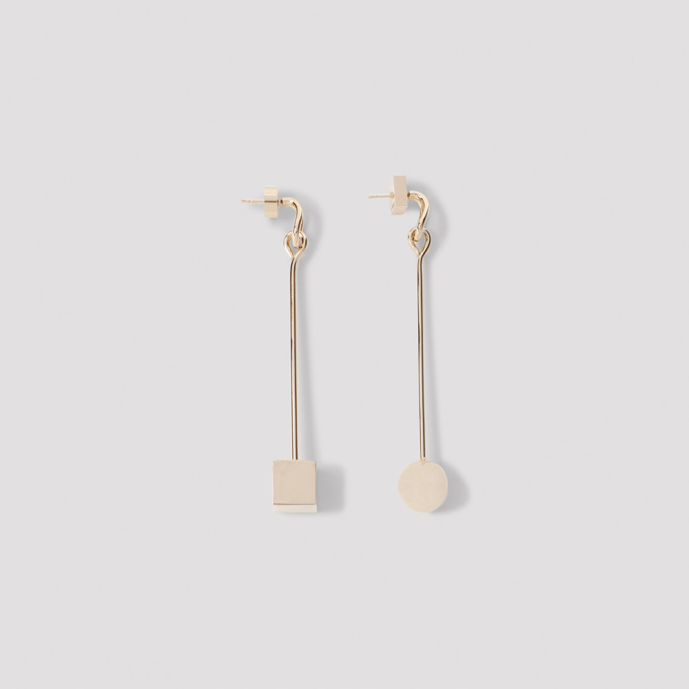 JACQUEMUS GOLDEN NODO EARRINGS