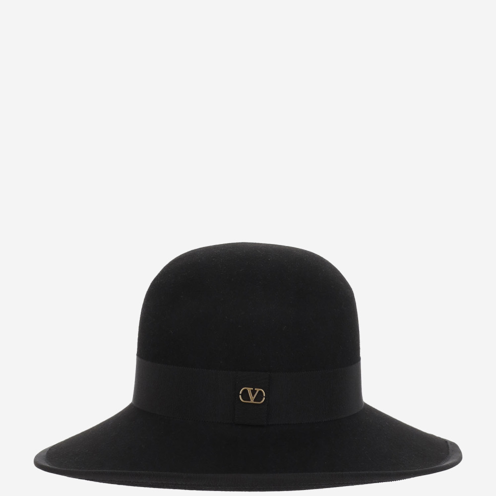 Valentino Garavani Volgo Signature Cap In Lapin In Black