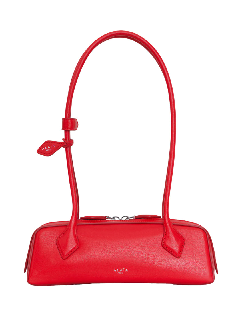 Alaïa Red Le Teckel Small Shoulder Bag In Red