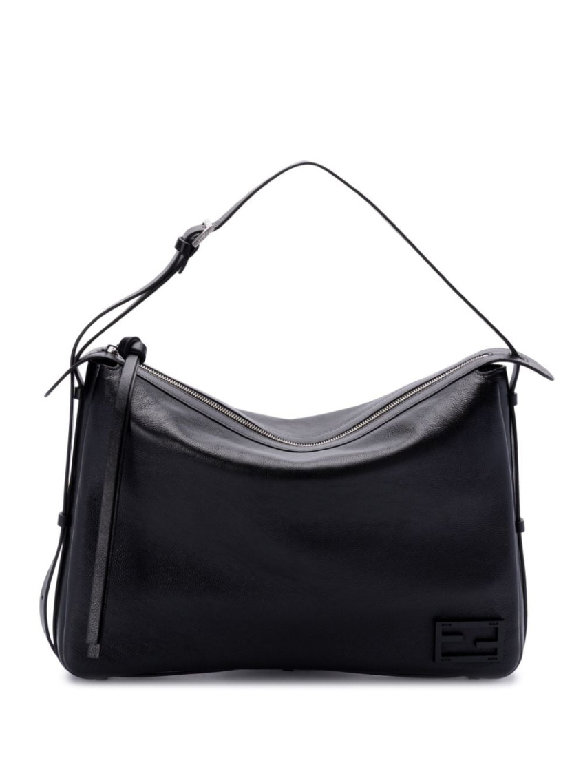 Fendi Simply Chic Large Shoulder Handbag In Black