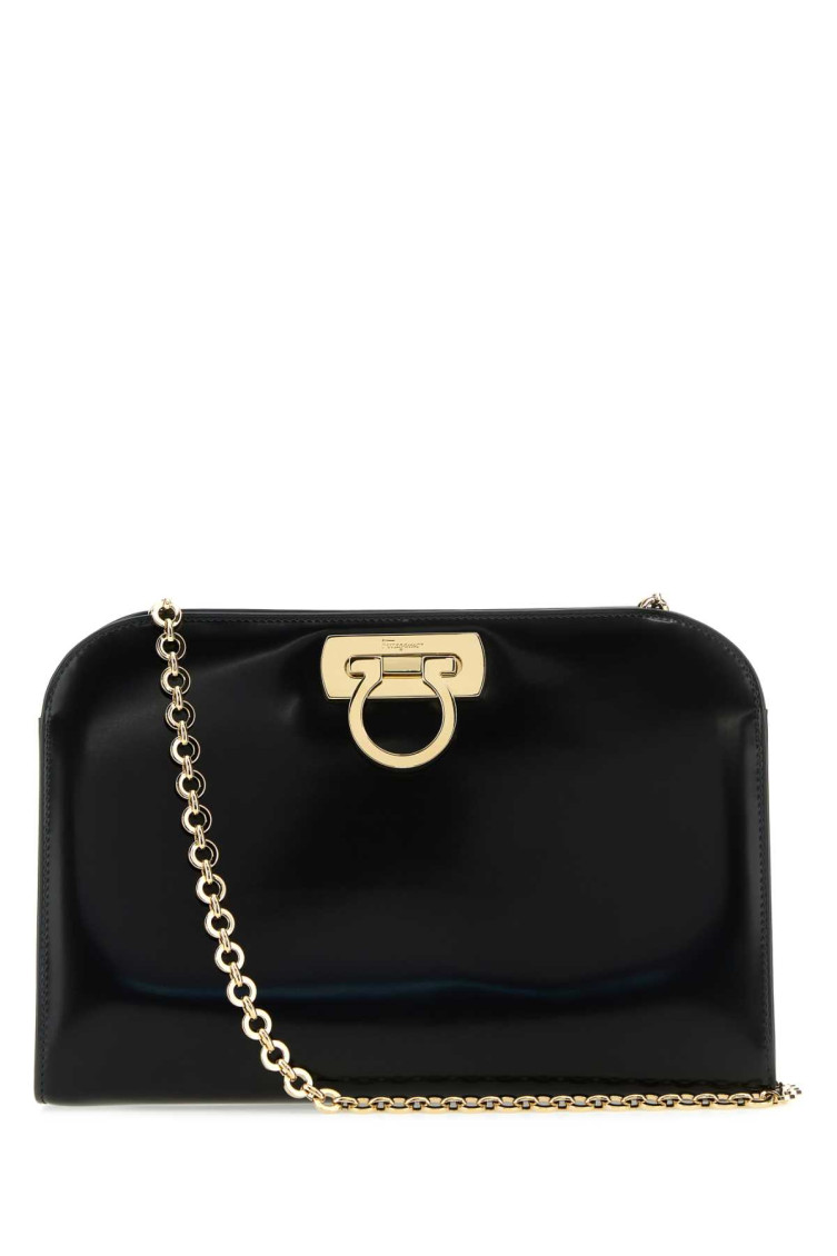 Ferragamo Diana Leather Clutch In Black