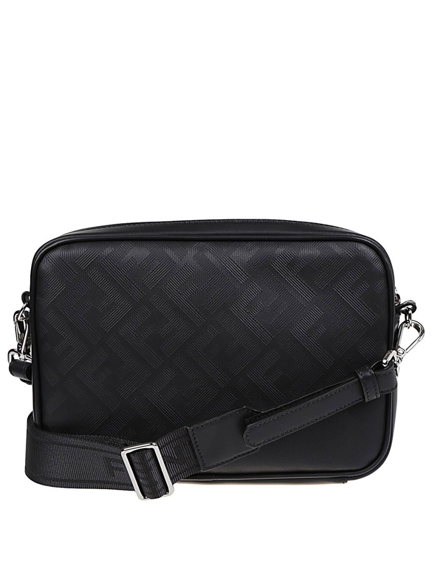 ショルダーバッグ FENDI Fendi Crossbody Bags Men Leather Black Fendiアウトレット：バッグ メンズ - ブラック | GIGLIO.COM