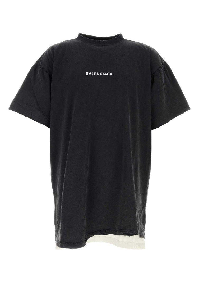 Balenciaga Men Black Crewneck T-shirt With Logo Lettering On The Front And Logo Patch On The Sleeve  In Black