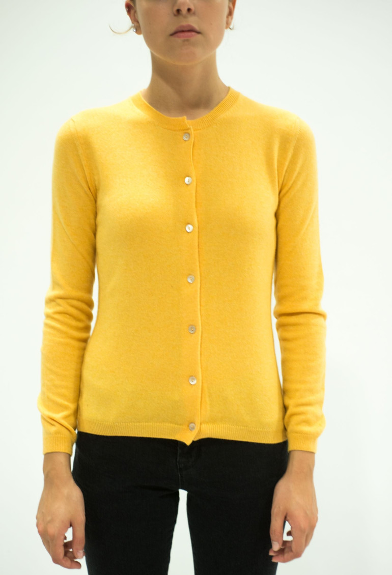 La Rose Buttoned Cashmere Cardigan In Yellow