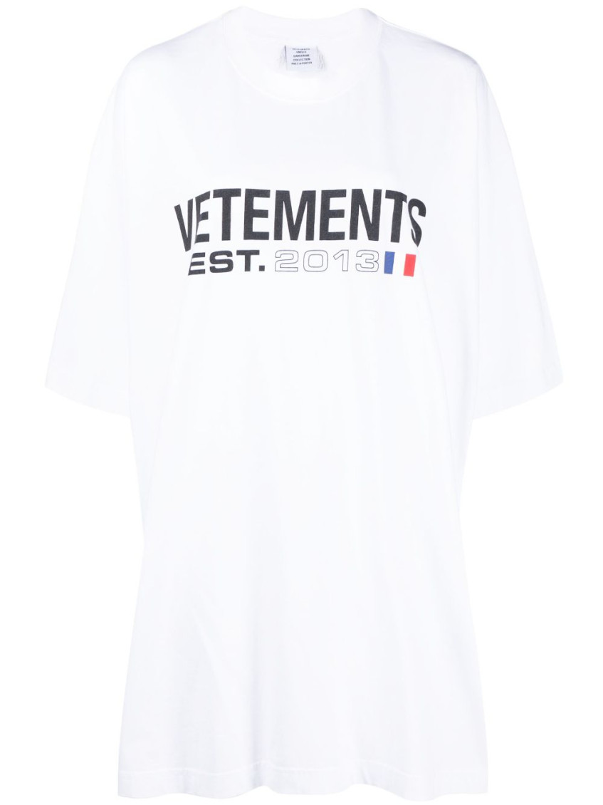 Shop Vetements White White Logo Cotton T-shirt