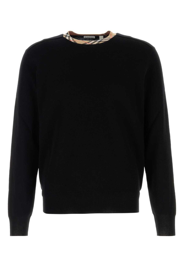 Burberry Crew Neck Knitwear With Distinctive Patterned Collar In Black