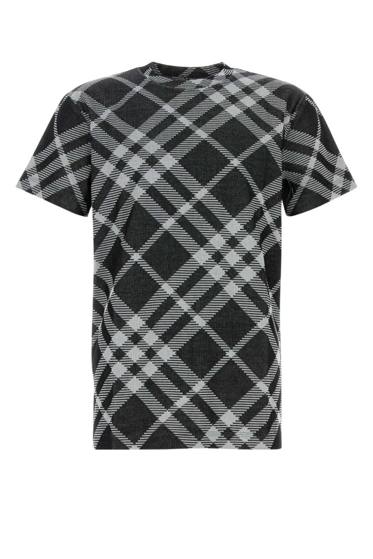 Burberry Nova Check Short Sleeved Crewneck T-shirt In Black
