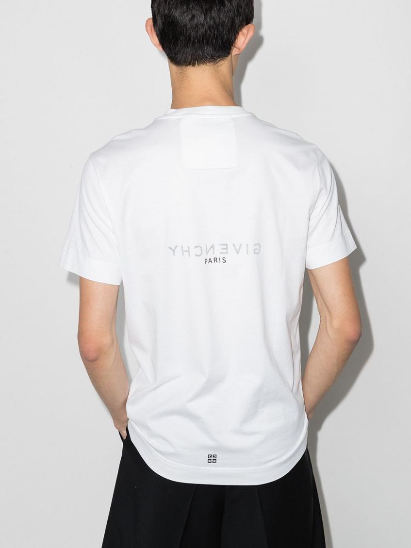 Givenchy White Logo T-shirt for Men Online India at Darveys.com Givenchy White Logo T-shirt for Men Online India at Darveys.com