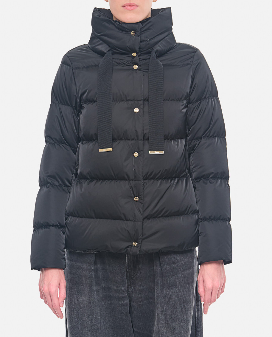 Herno Satin Cape Down Jacket In Black