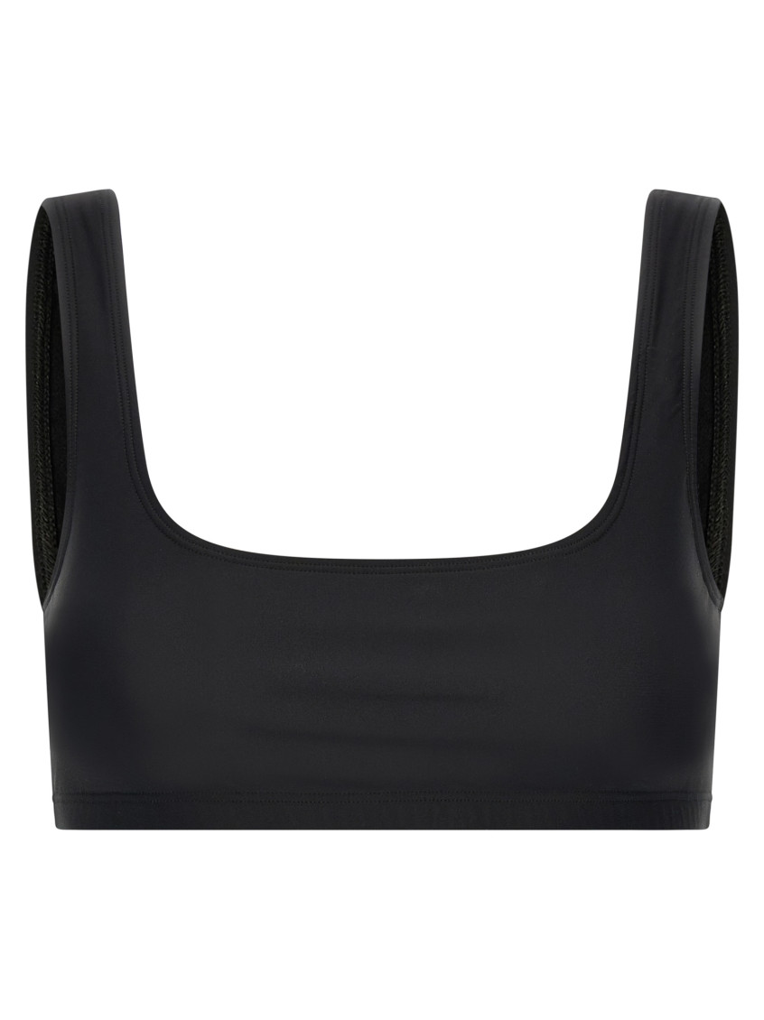 The Andamane Hollywood Scoop Neck Sleeveless Stretch Top In Black
