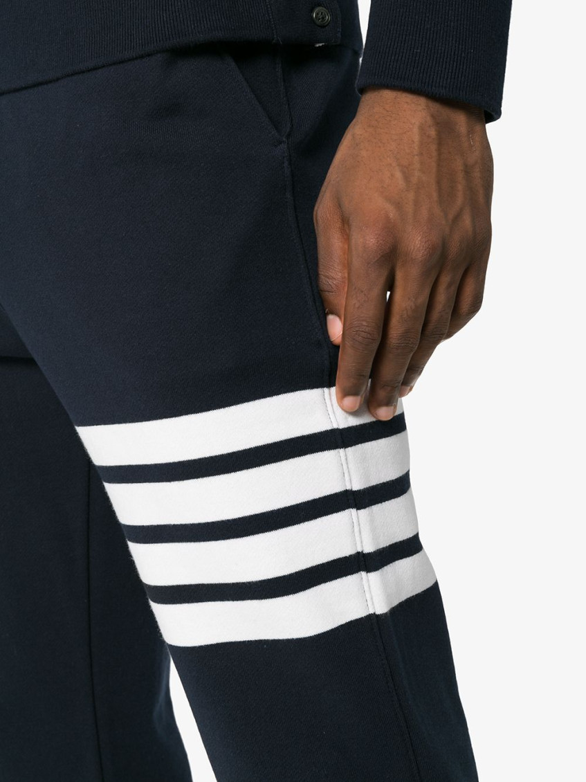 パンツ THOM BROWNE Dark Blue Cotton Joggers Classic Loopback 4 Bar Sweatpants | Thom Browne