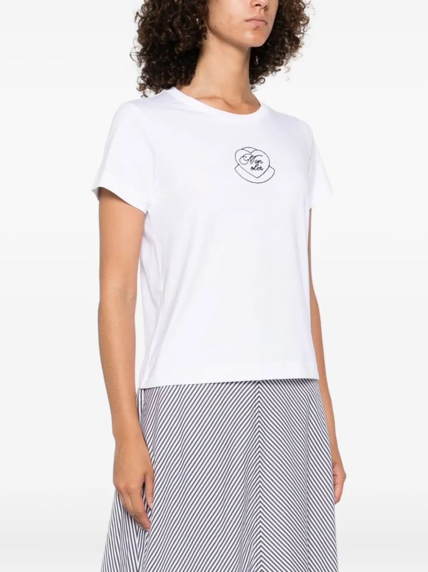 Moncler Embroidered Heart Logo T-shirt In White