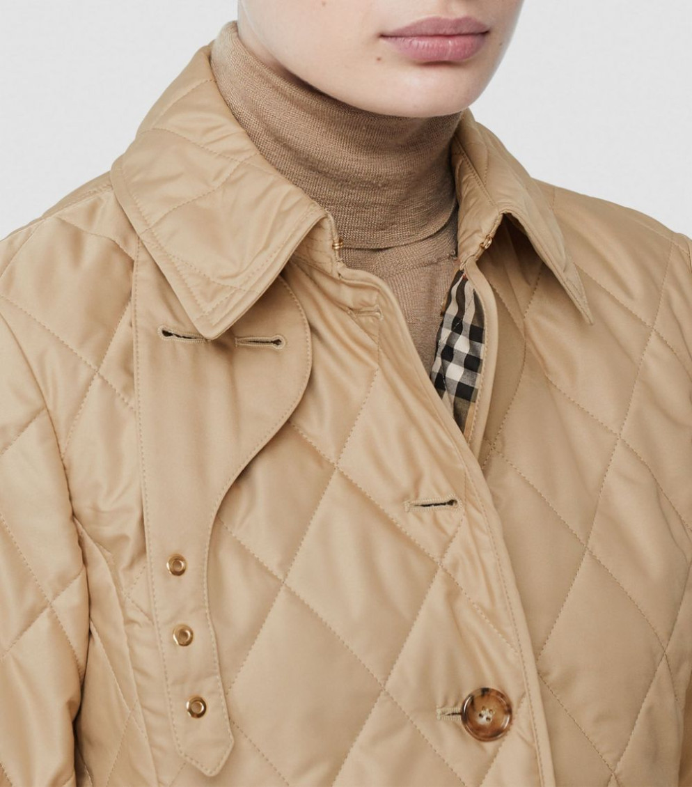 ジャケット BURBERRY Women Jackets 8105791 C2388 BEIGE Burberry Beige Quilted jacket for Women Online USA at
