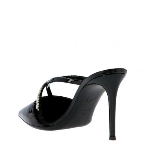 black formal heel