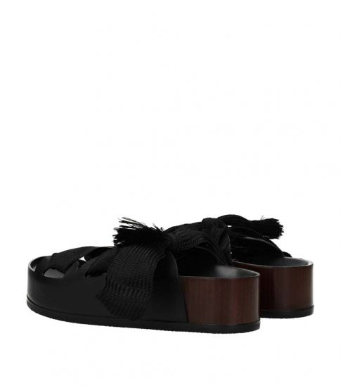 chloe slides black