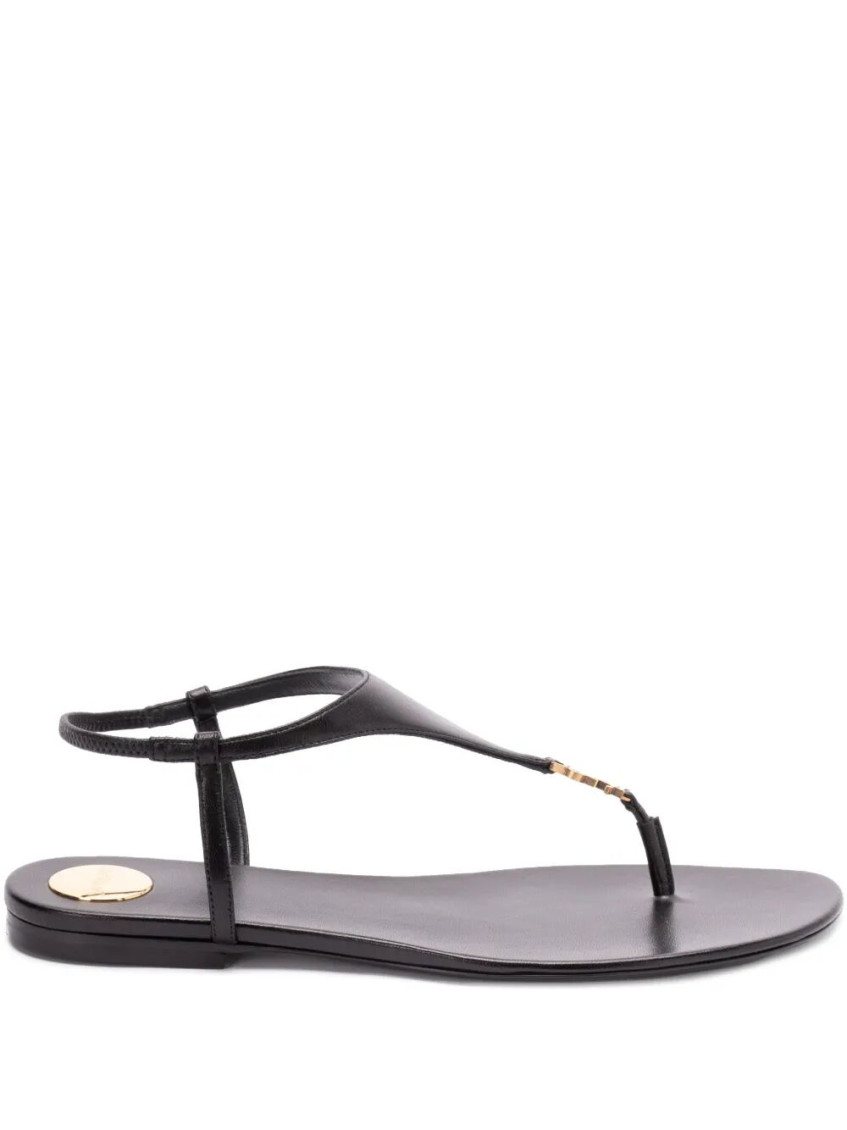 Saint Laurent Sandali Piatti Cassandre In Pelle Liscia Con Tomaia Triangolare In Black