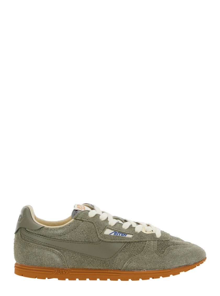 Autry Windspin Low Sneakers In Suede-moss Leather In Green