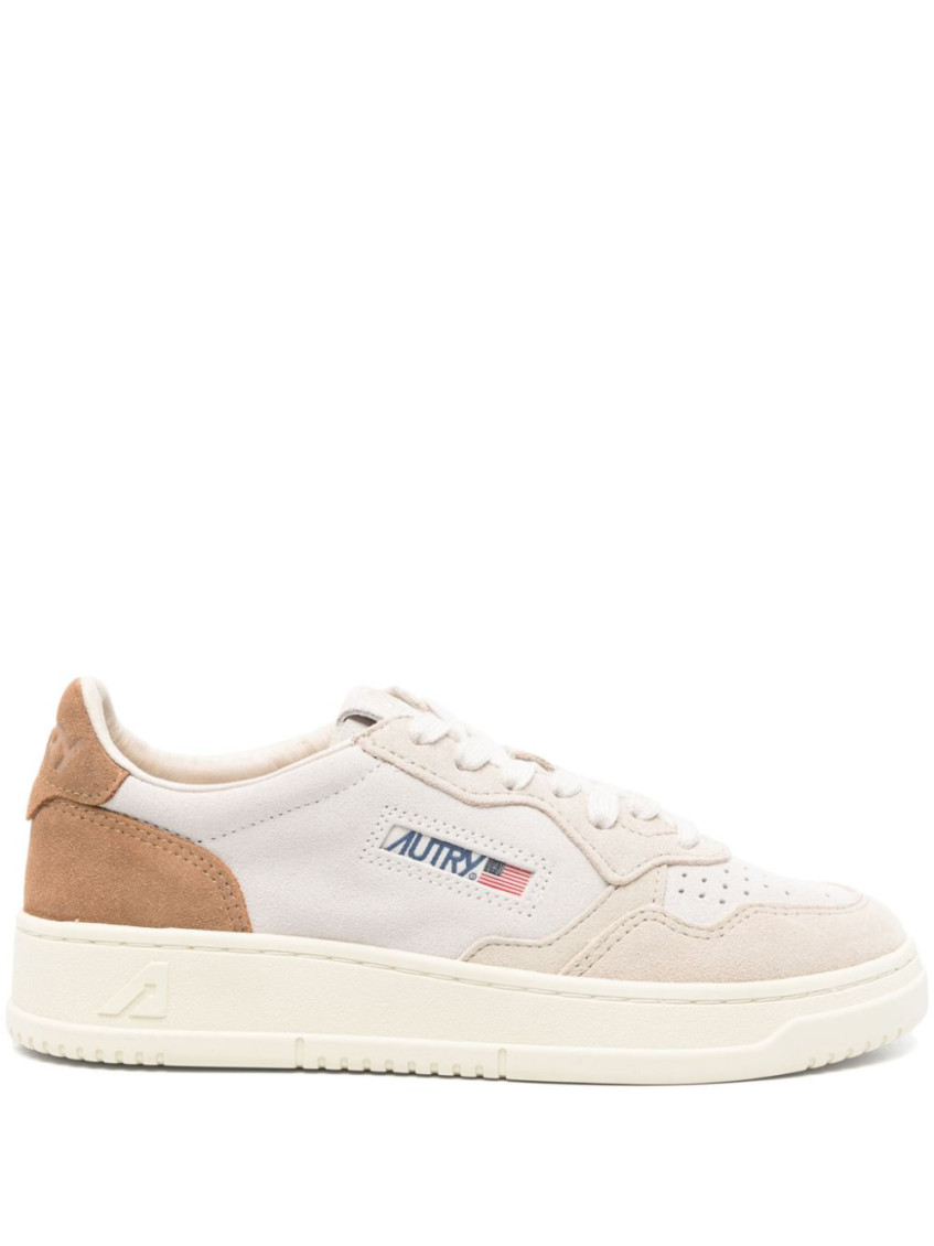 Autry Medalist Low Tric Suede Snd Cigar Sneakers