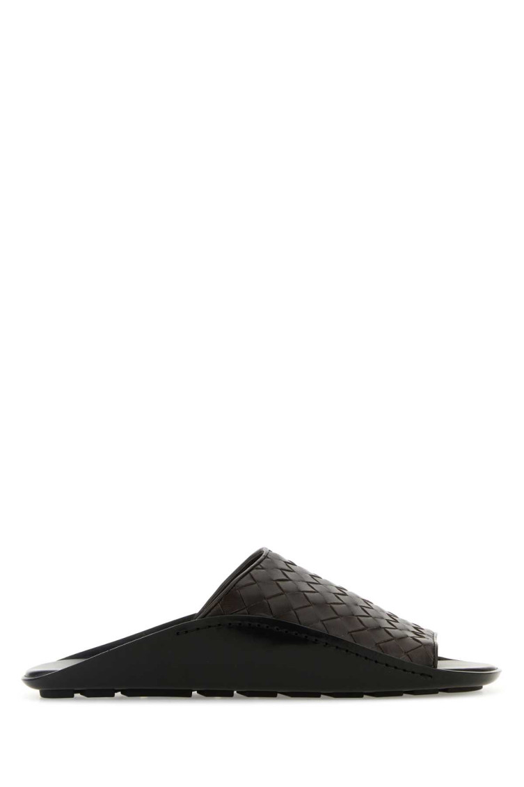 Bottega Veneta Nappa Opaque Weave Mule Sandal In Brown
