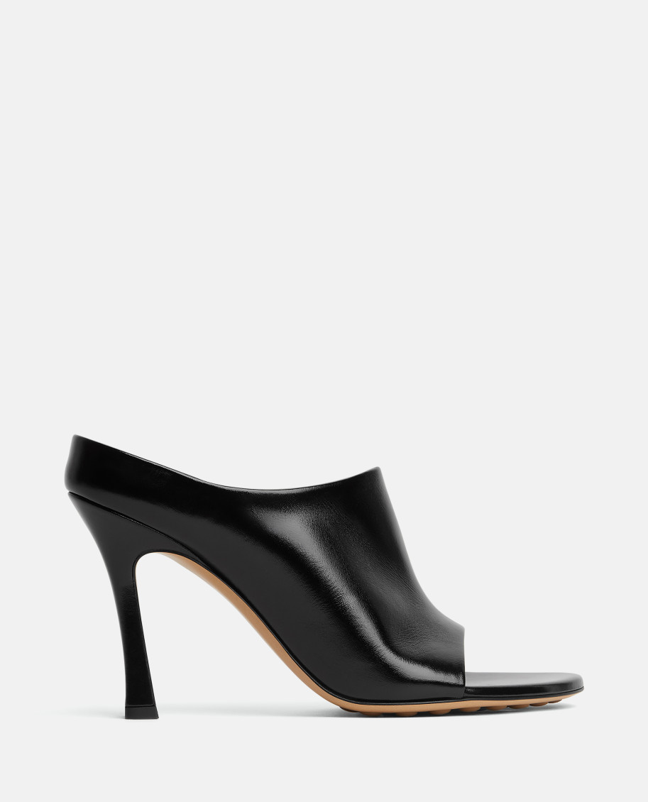 Shop Bottega Veneta Black Leather Heels