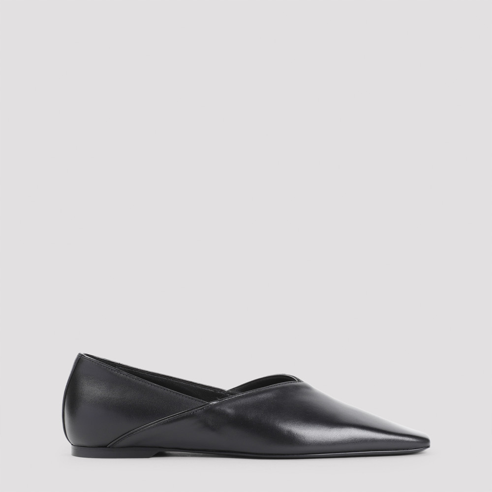 Totême The Everyday Flat Black Nappa Leather Ballerinas In Black