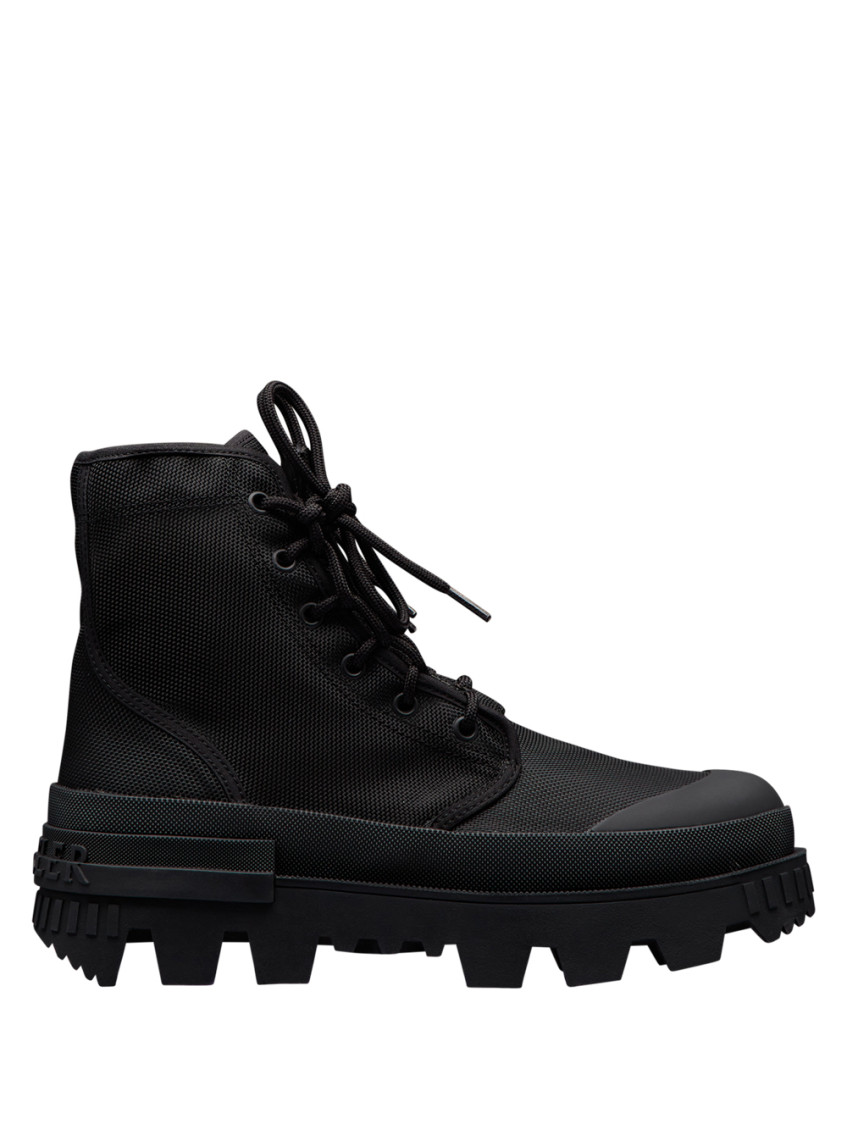 Moncler X Hyke High Top Sneakers In Black