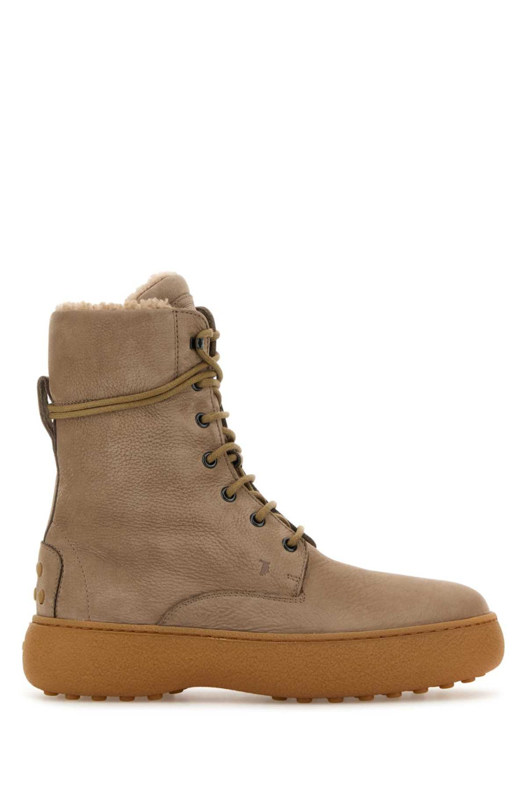 Tod's Gommini Shearling-lined Bootie In Brown