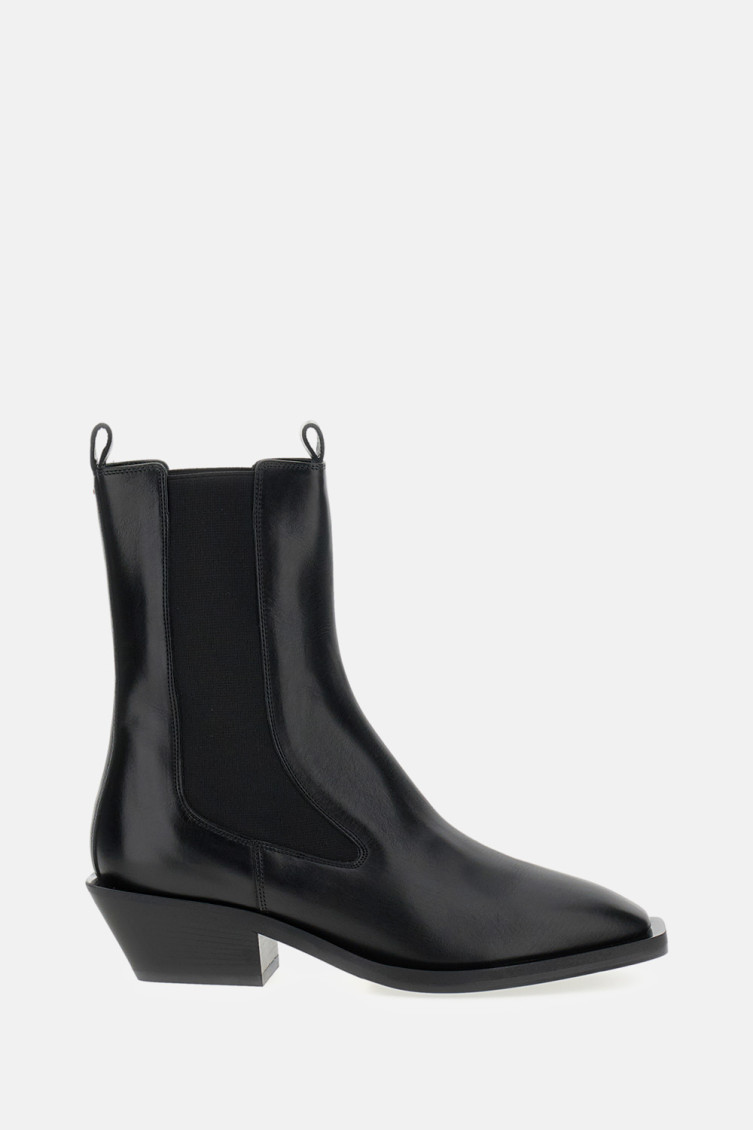 Aeyde Leather Pointed-toe Boots In Black