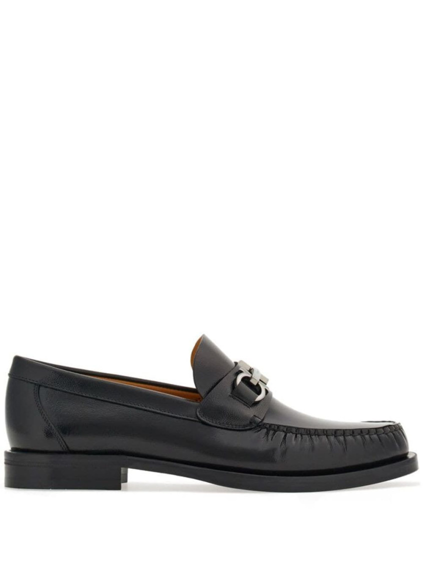 FERRAGAMO BLACK LEATHER LOAFERS 