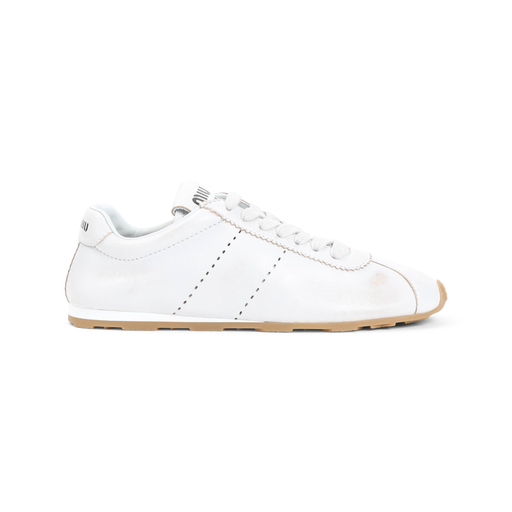 Miu Miu Plume Nappa Leather Low-top Sneakers In White