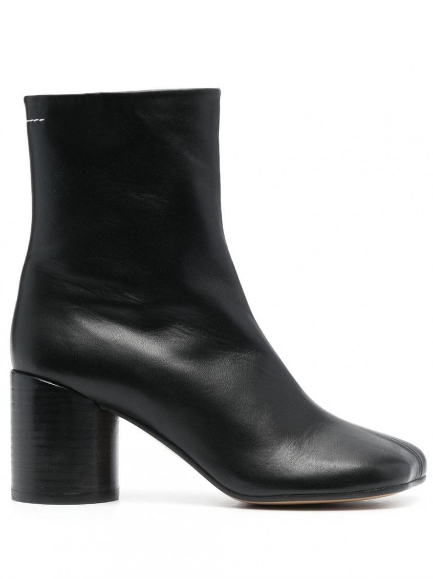 Maison Margiela Leather Tabi Ankle Boots In Black