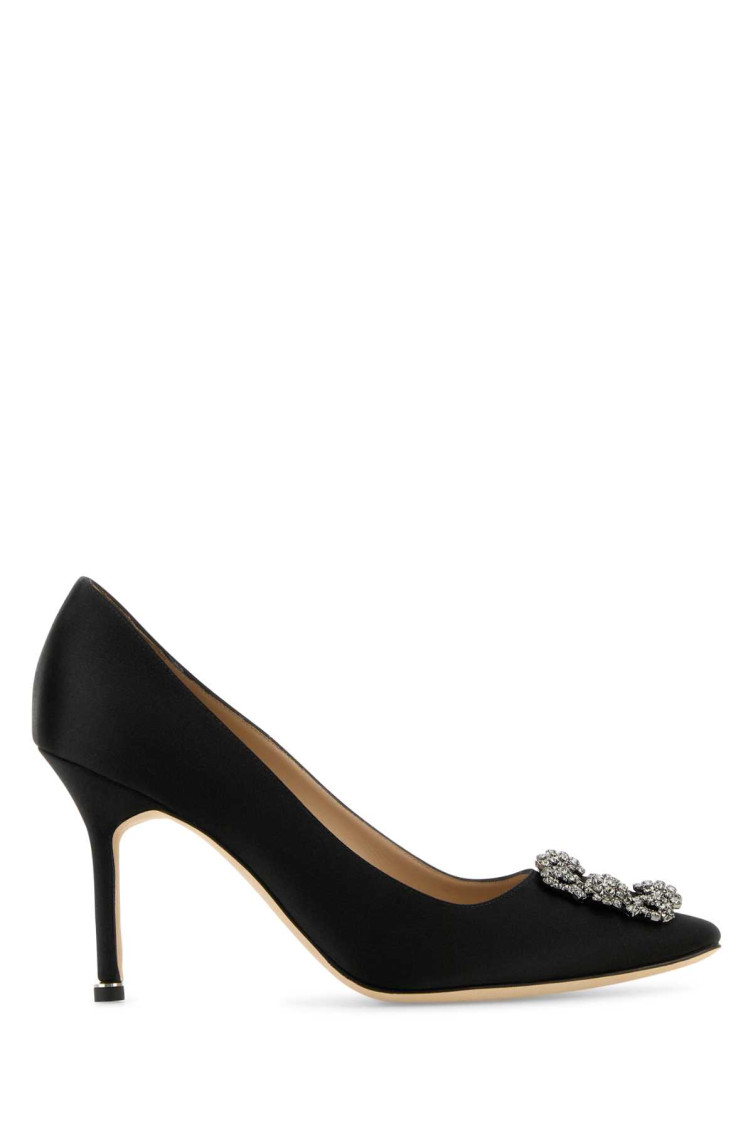 MANOLO BLAHNIK BLACK POINTED TOE PUMPS