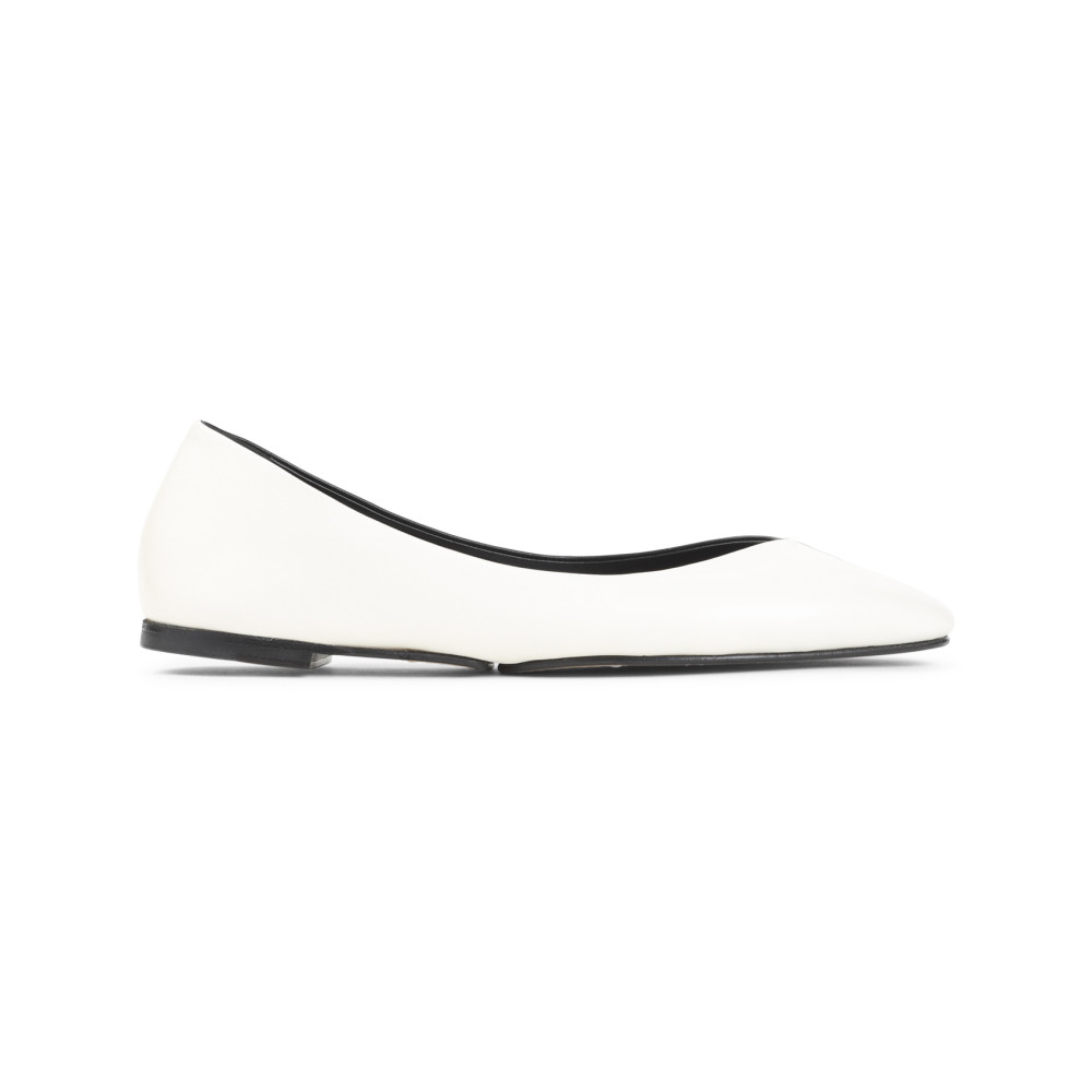 Jacquemus Contrasting Two-panel Nappa Leather Ballerinas In White