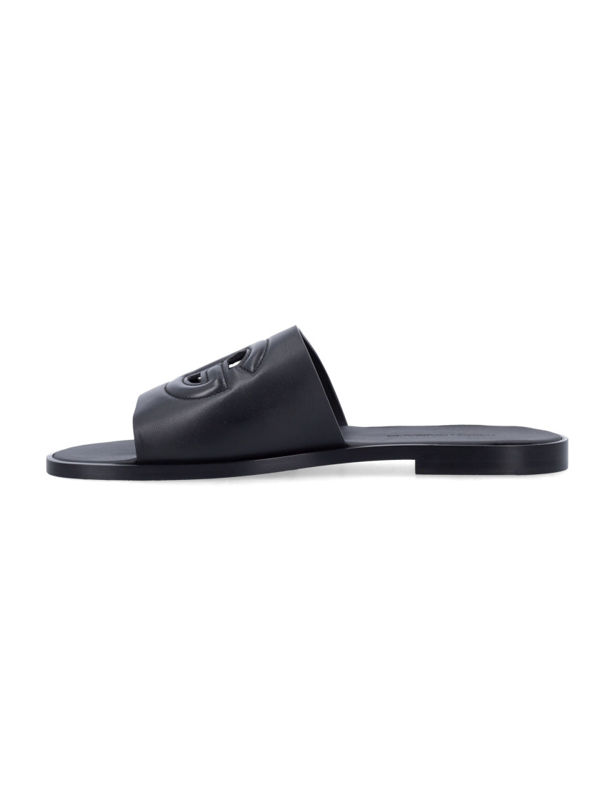 正規店買付【DOLCE & GABBANA】ブラック フラットサンダル DOLCE & GABBANA `DG` Sandals (Dolce & Gabbana/サンダル