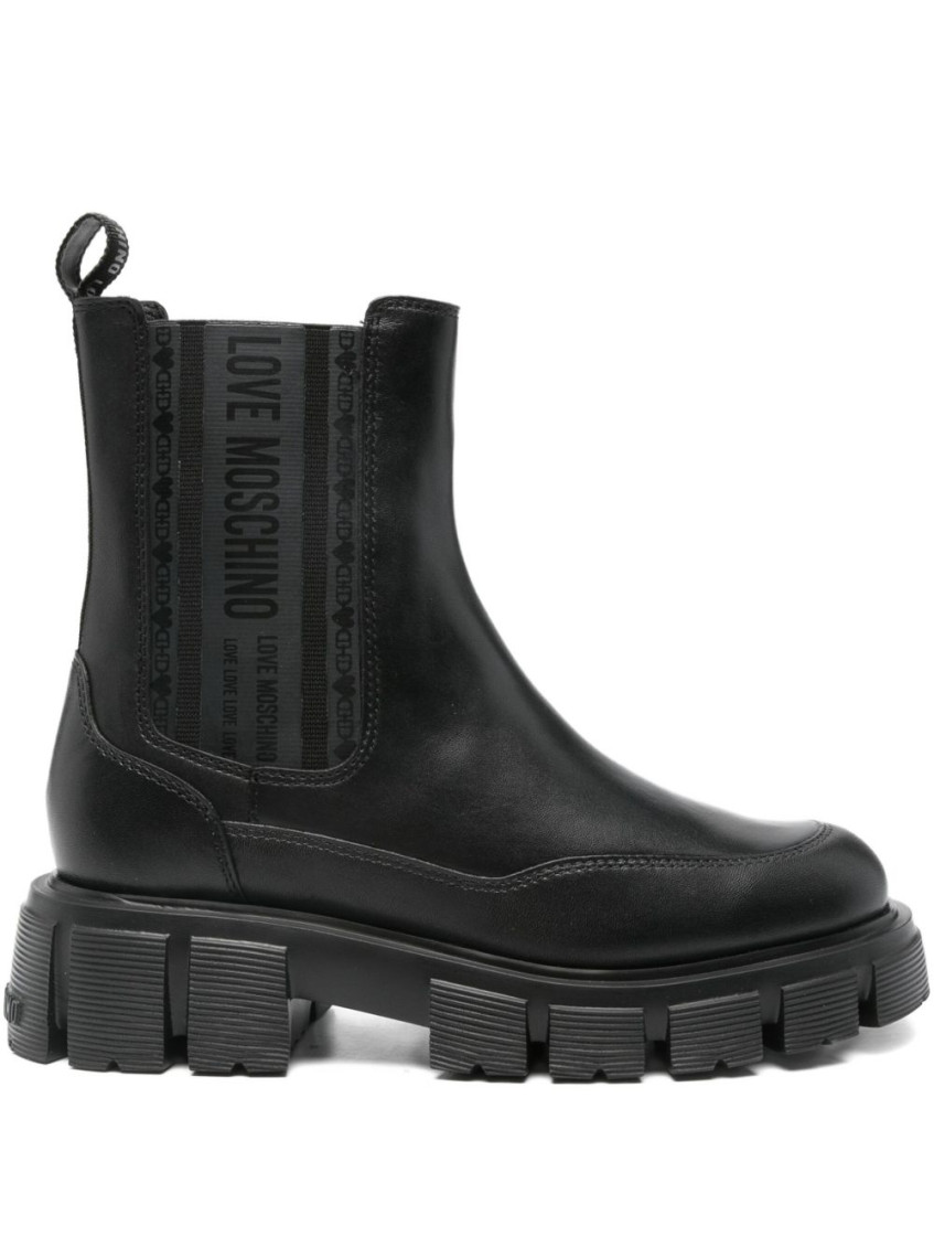 Love Moschino Black Ankle Boots With Sole In Black