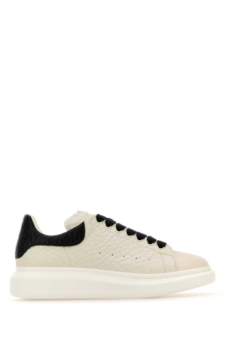 Alexander Mcqueen Leather Sneakers With Contrasting Heel Tab In Multi