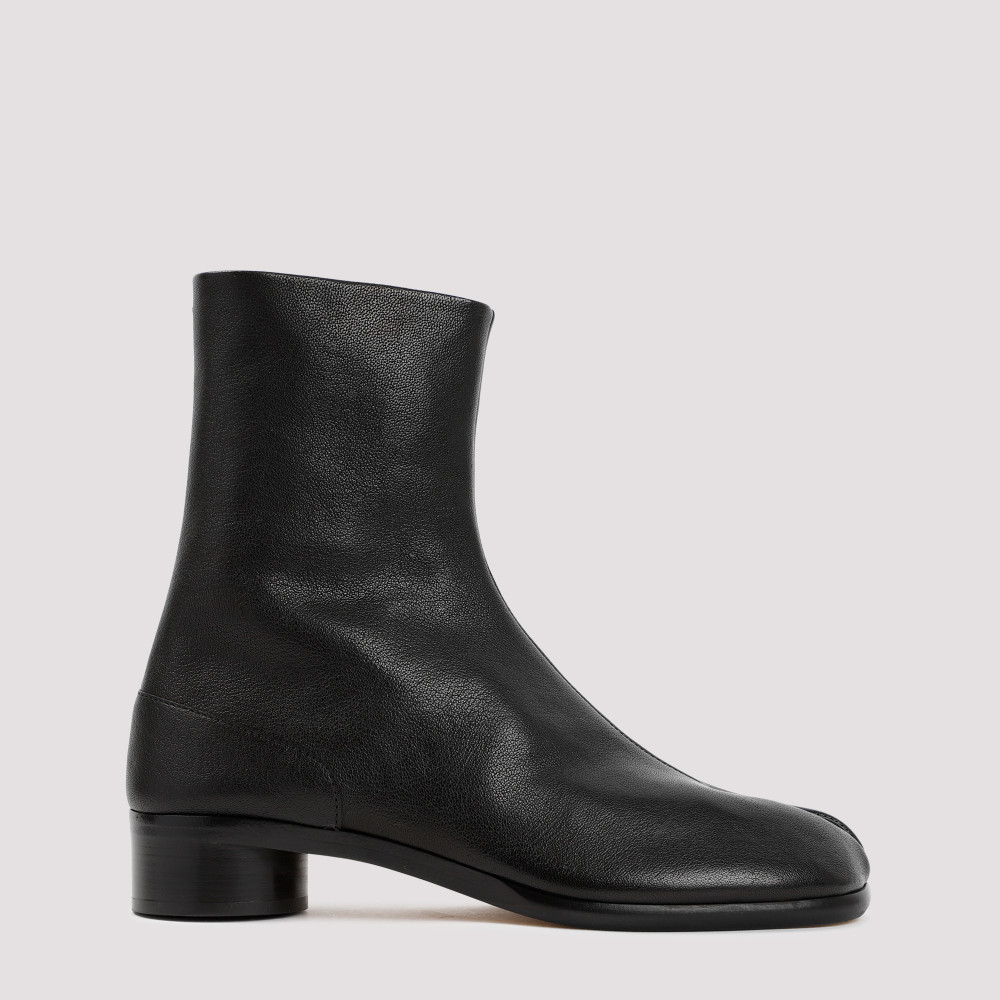 Maison Margiela Tabi Split-toe Textured-leather Boots In Black