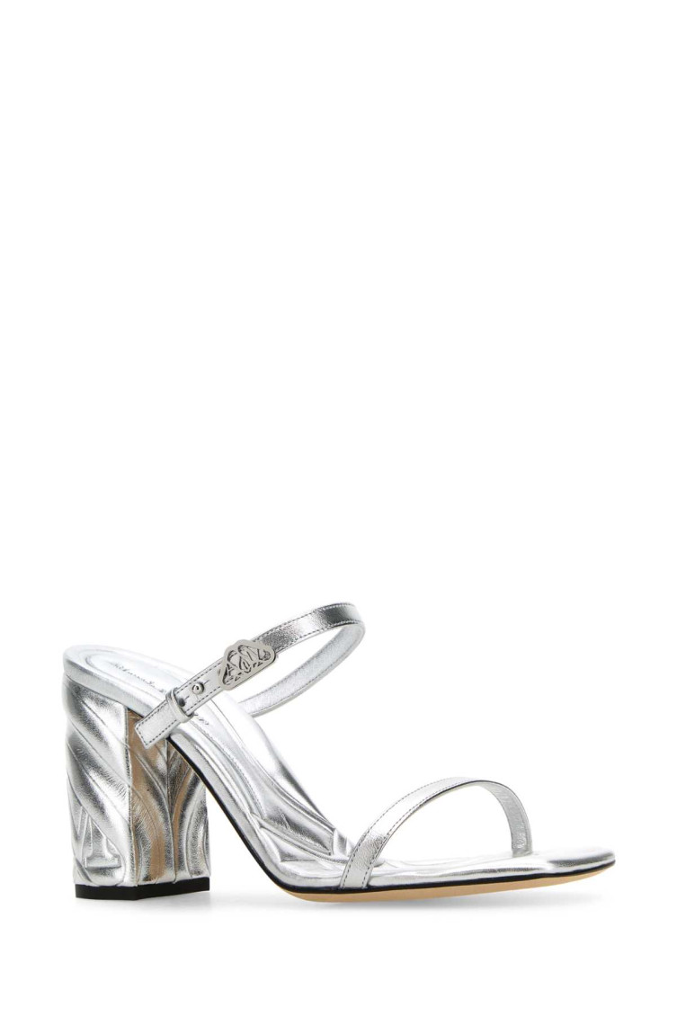 【送料&関税込】Alexander McQueen Leather Seal Mules Alexander McQueen Seal Sandal - Joseph
