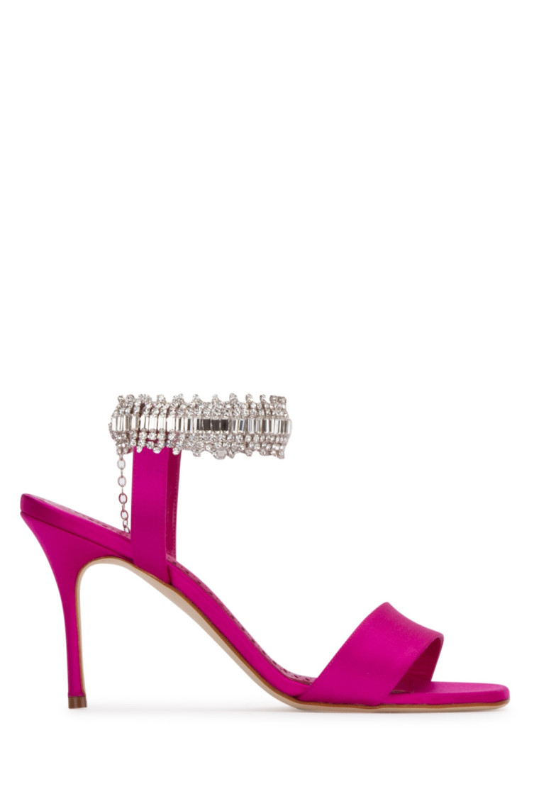 Manolo Blahnik Crystal Chain Stiletto Pumps In Pink
