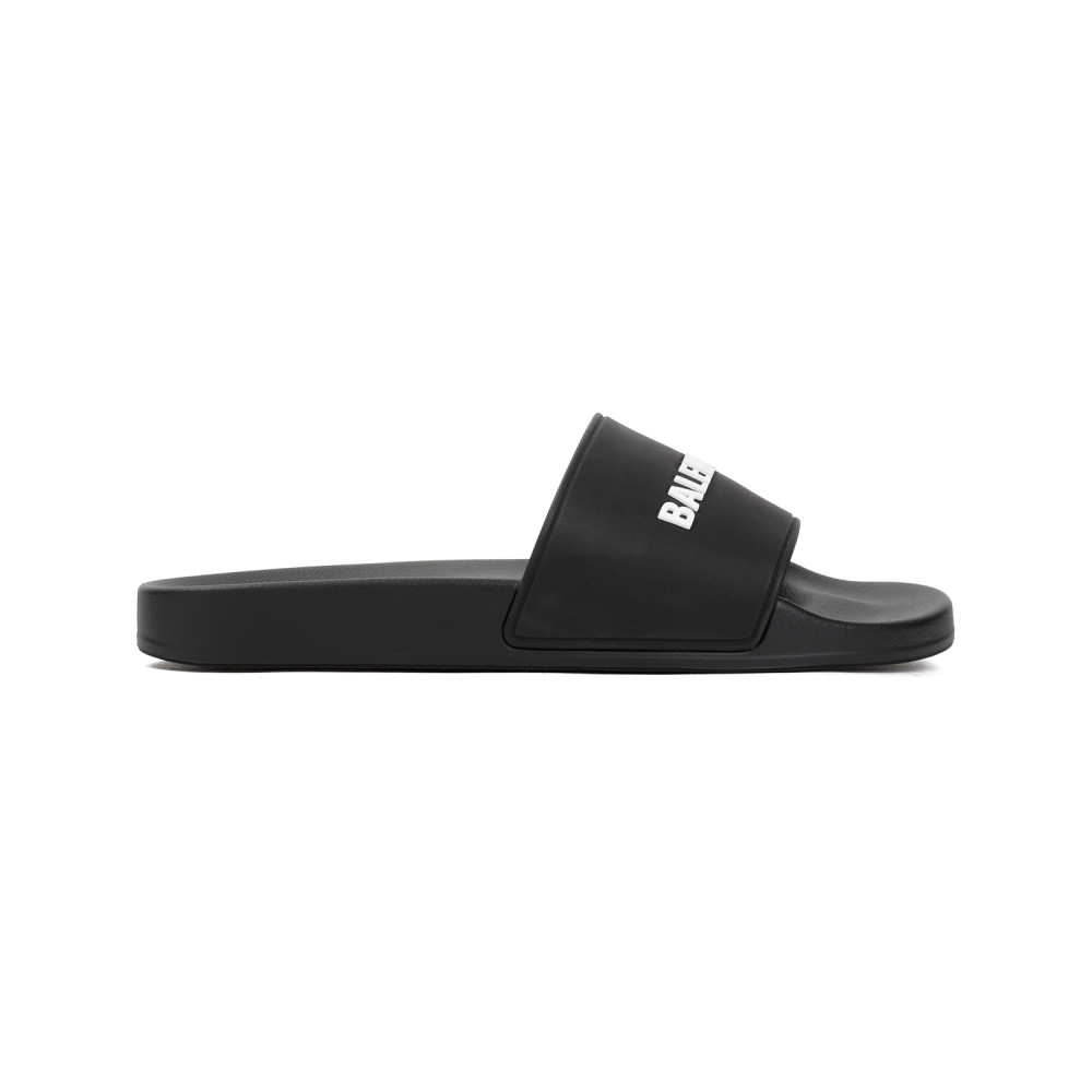 Balenciaga Logo-embossed Pool Slides In Black