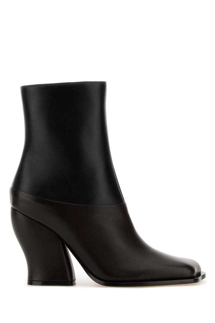 Loewe Two-tone Leather Onda Ankle Boots In Black