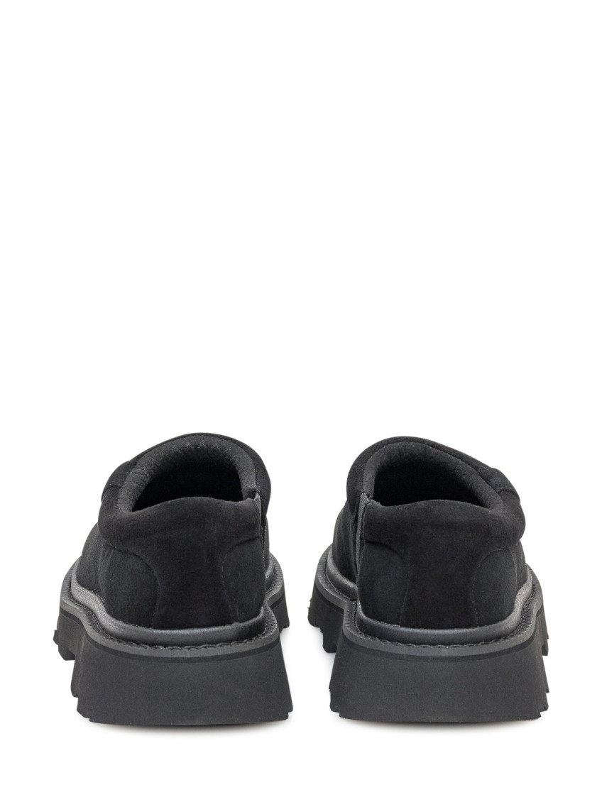 UGG Black Solid Tasman Loafers for Men Online USA at Darveys.com display picture 1