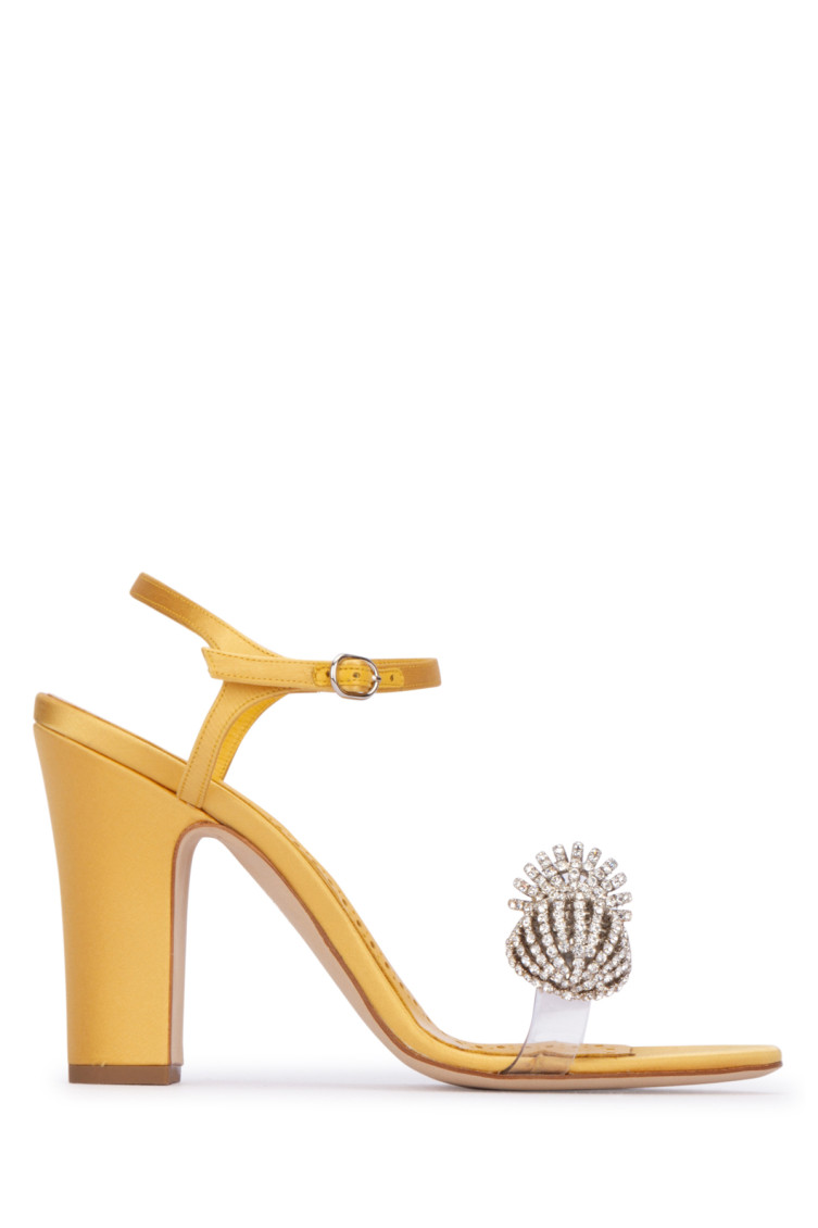 Manolo Blahnik Heel Shoes In Yellow