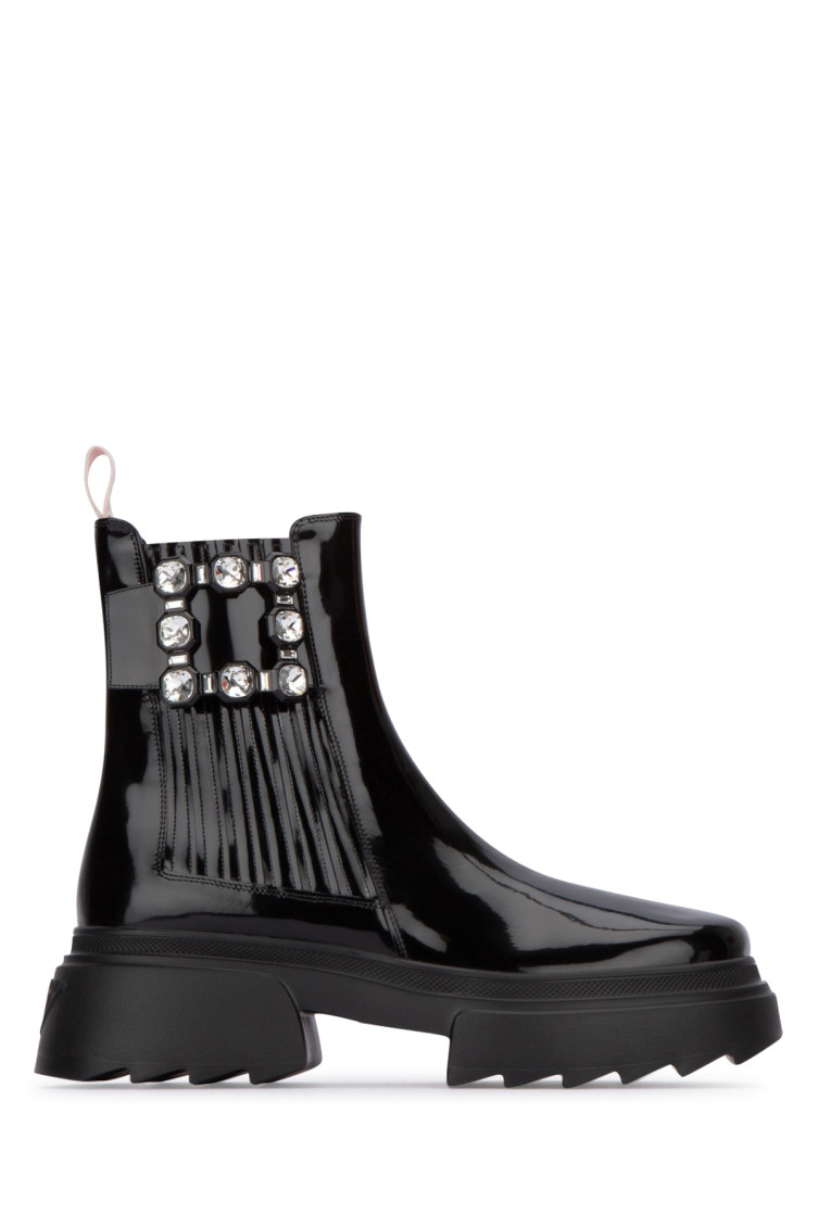 Roger Vivier Wallaviv Str Buckle Chelsea Bootie In Black